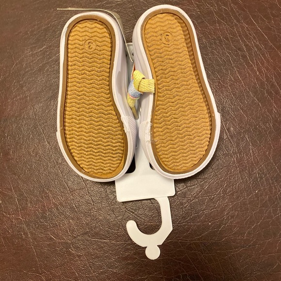 NWT rainbow sneaker (toddler) - Picture 3 of 4